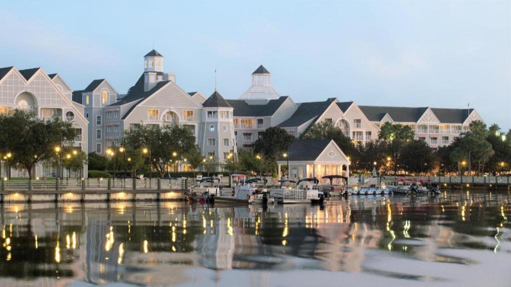 Disney'S Yacht Club Resort Lake Buena Vista Exteriör bild