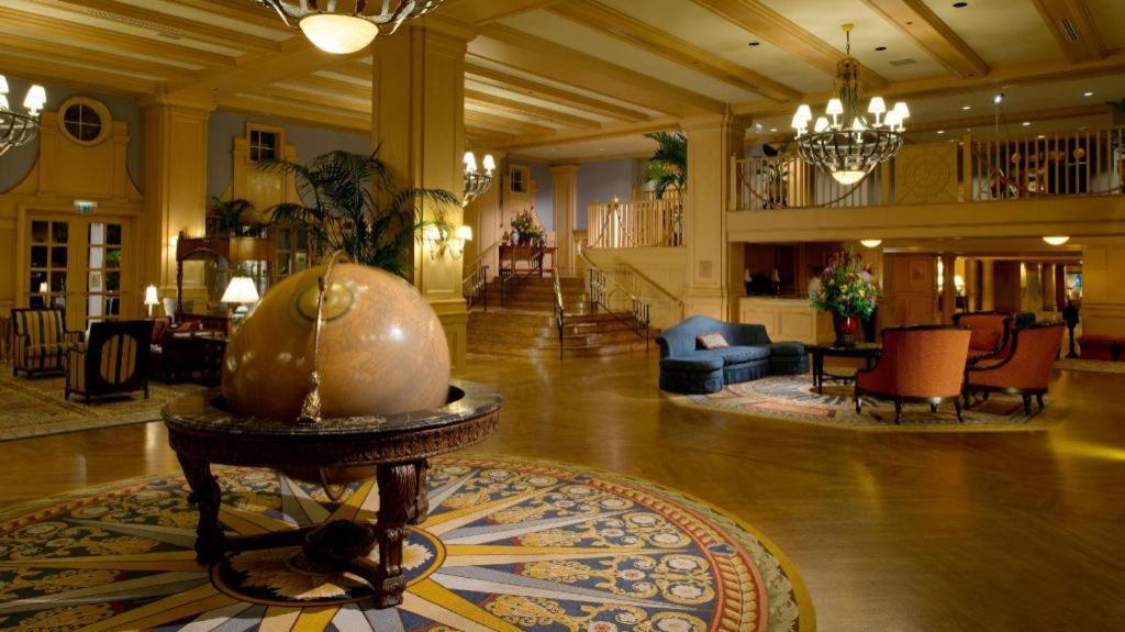 Disney'S Yacht Club Resort Lake Buena Vista Exteriör bild